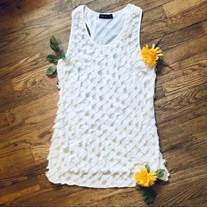 NWOT! Janeric White Ruffled Tank Top